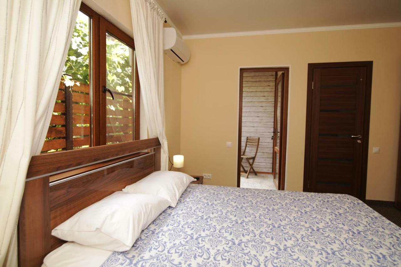 Отель 14 Gagra Exterior foto